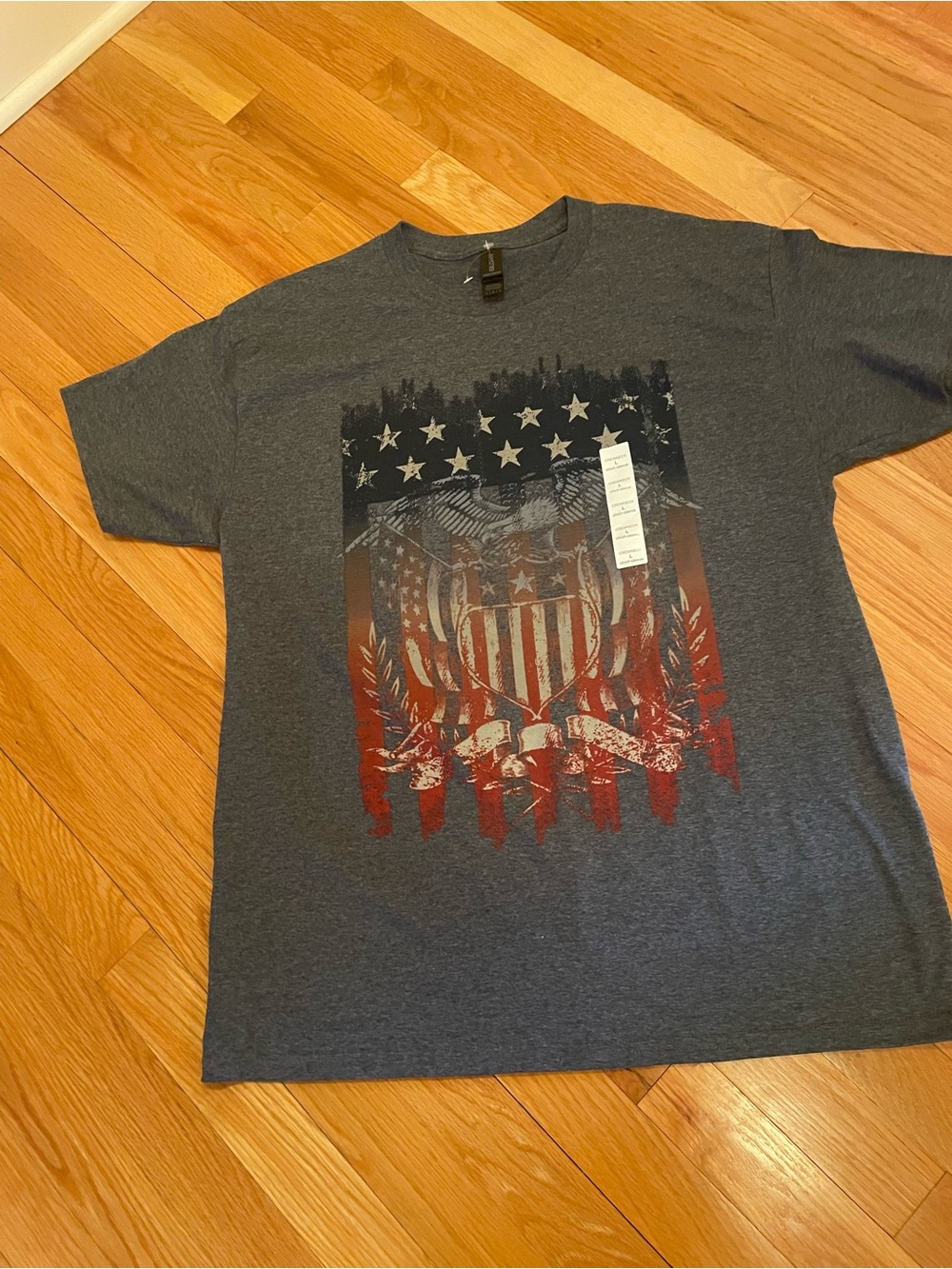 Men’s American Flag with Eagle and Stars T-shirt Gray Cotton Lg